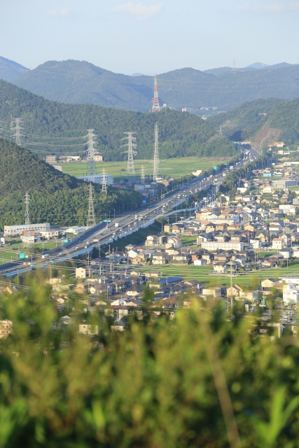 【2015/7/25撮影】山頂から見た姫路東ランプ
