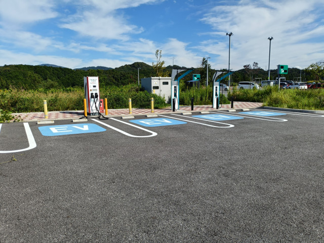 新東名高速道路 NEOPASA 浜松SA (上り)/中日本高速道路(株) NEXCO中