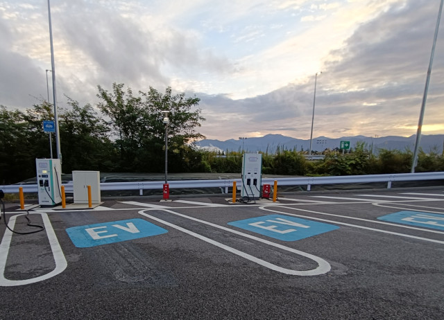 中央自動車道 駒ヶ岳SA (上り)/中日本高速道路(株) NEXCO中日本 - EV