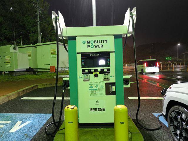 名神高速道路 草津PA (上り・第1P)/西日本高速道路(株) NEXCO西日本