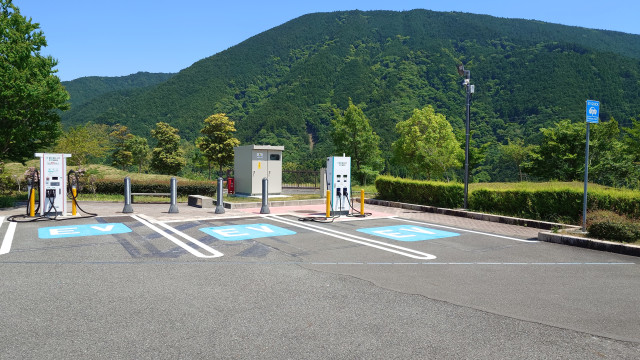 新東名高速道路 清水PA (下り)/中日本高速道路(株) NEXCO中日本 - EV