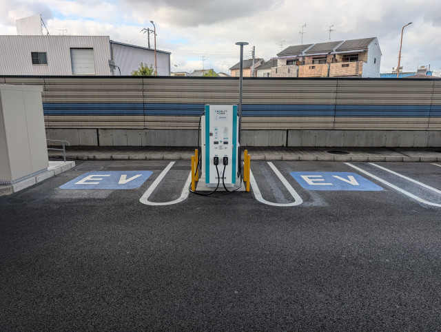 近畿自動車道 八尾PA (上り)/西日本高速道路(株) NEXCO西日本 - EV充電