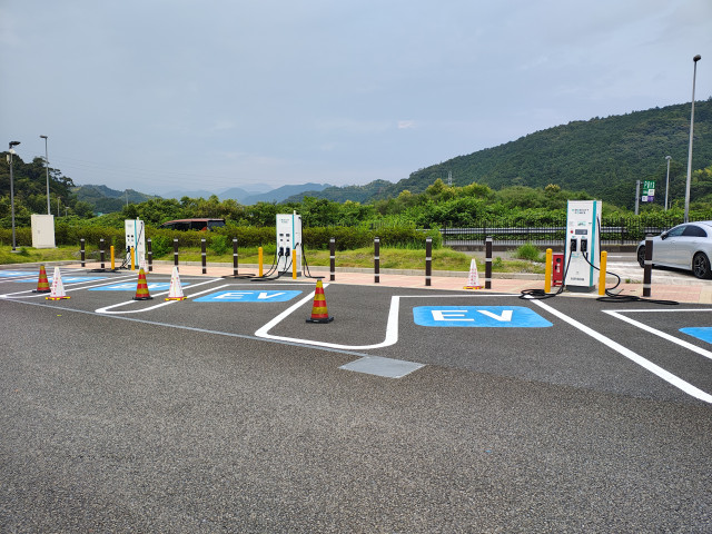 新東名高速道路 NEOPASA 静岡SA (下り)/中日本高速道路(株) NEXCO中