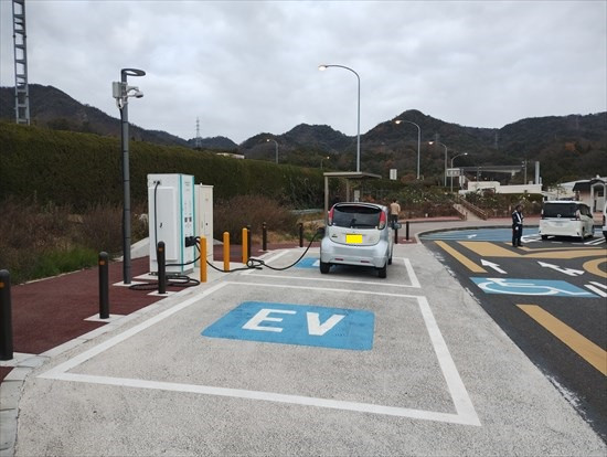 山陽自動車道 福山SA (下り)/西日本高速道路(株) NEXCO西日本 - EV充電